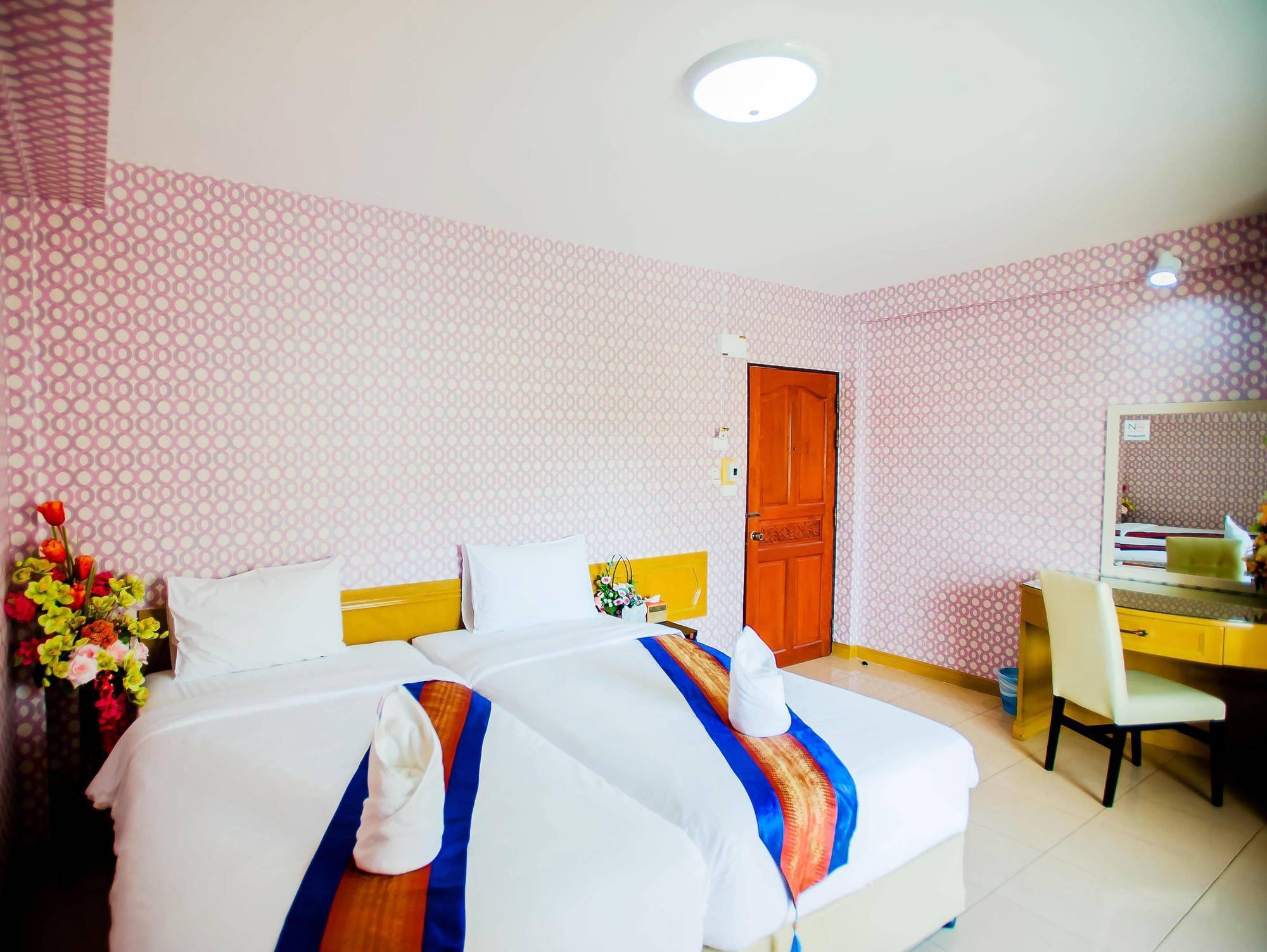 Family Hotel 坤敬 外观 照片